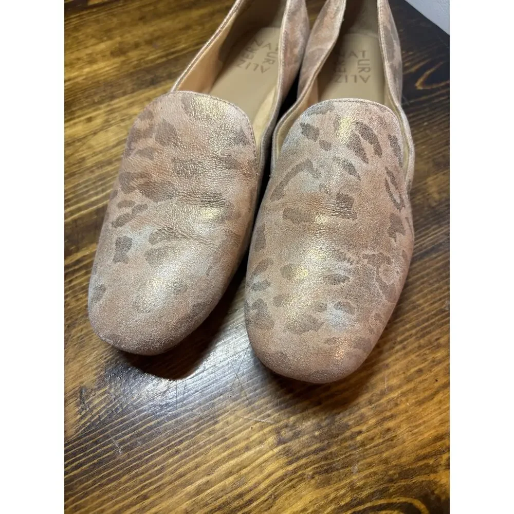Naturalizer Tan‎ Animal Print Loafers Size 7